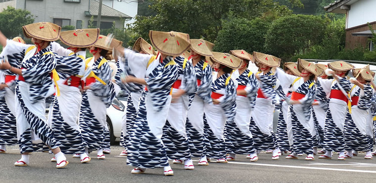 道踊り.jpg